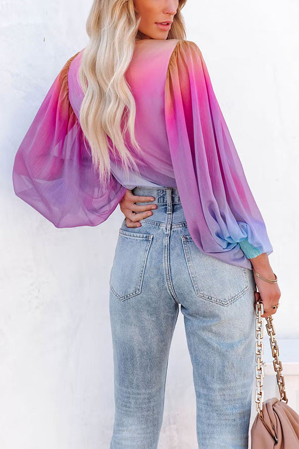 Well Tailored Blouse with a Graceful Silhouette