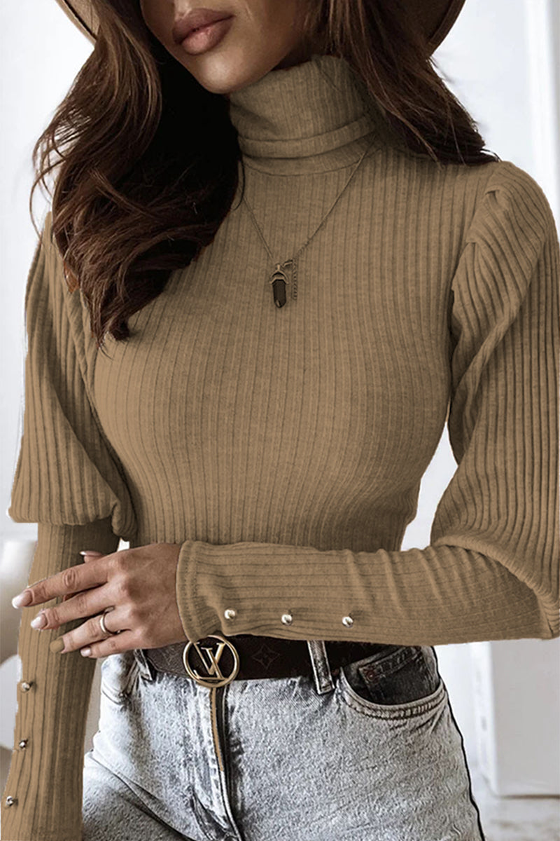 Beautifully Finished Top in a Timeless Design