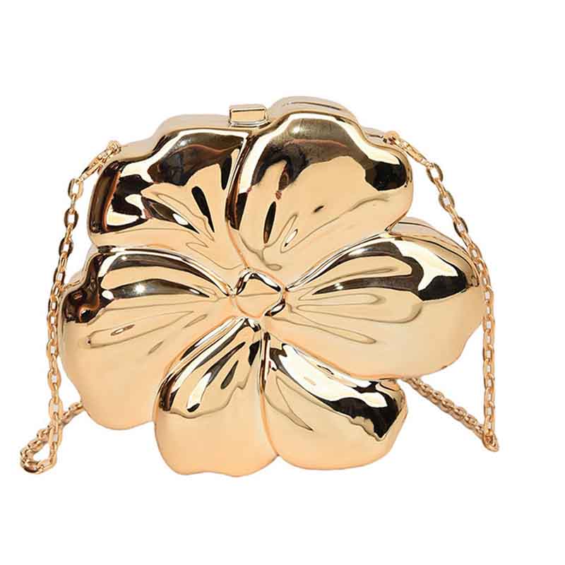 Well Tailored Bag with a Graceful Silhouette