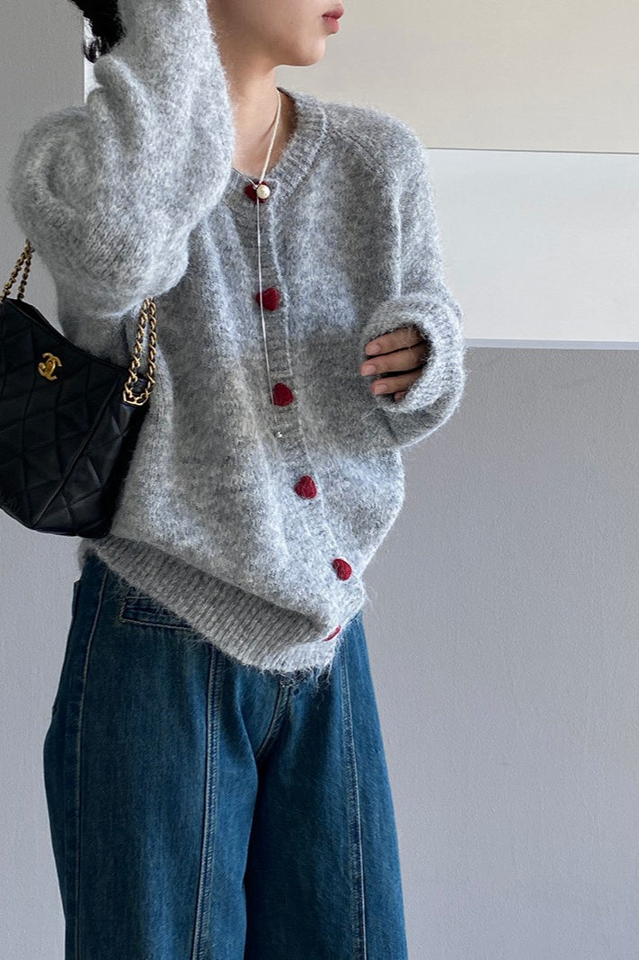 Classic Vintage & Enduringly Stylish Cardigan
