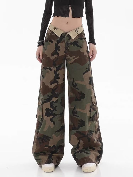 Well Tailored Pants with a Graceful Silhouette