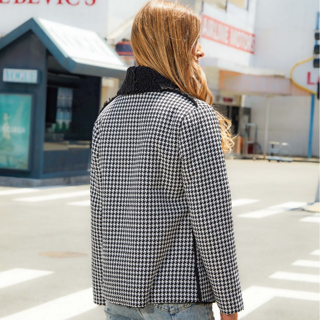 Classic Vintage & Enduringly Stylish Cardigan