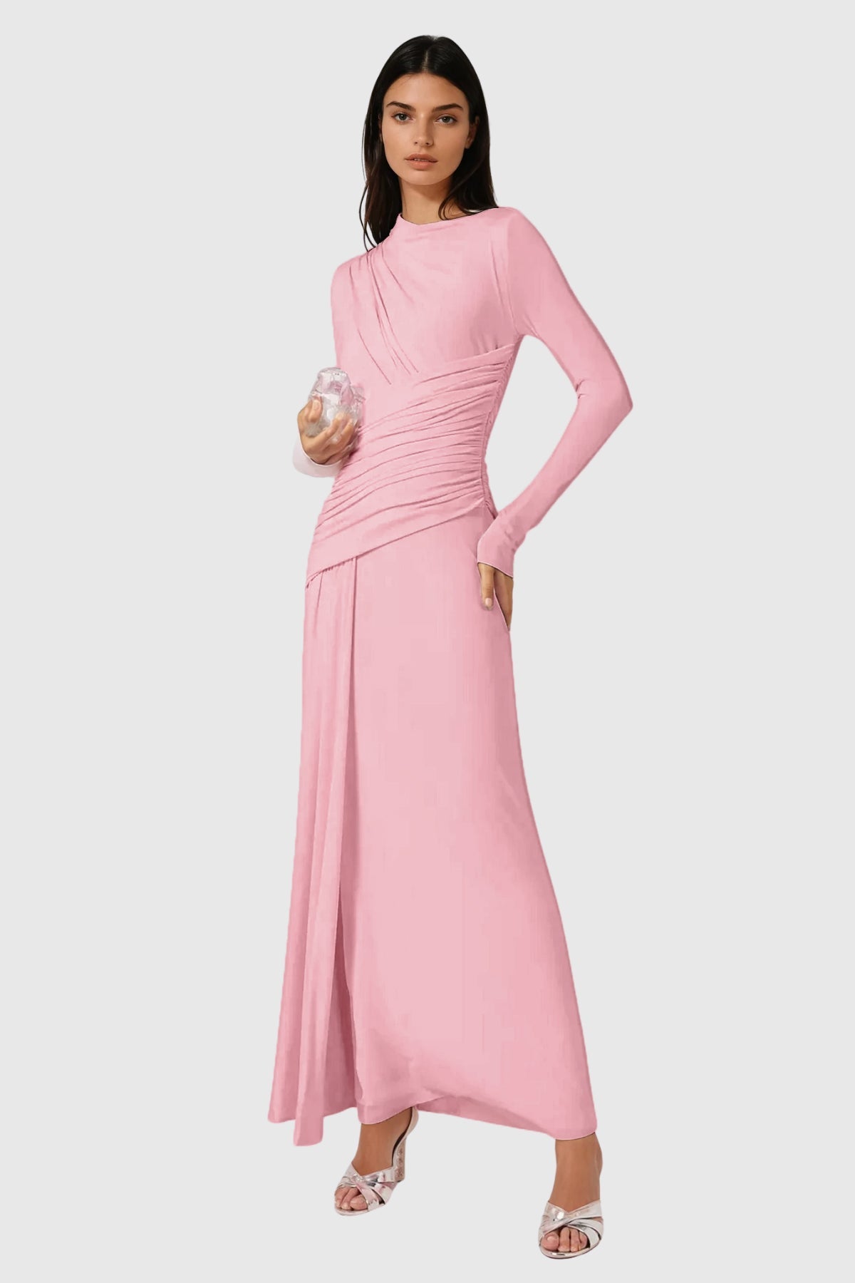 Effortlessly Elegant Dress with a Timeless Design