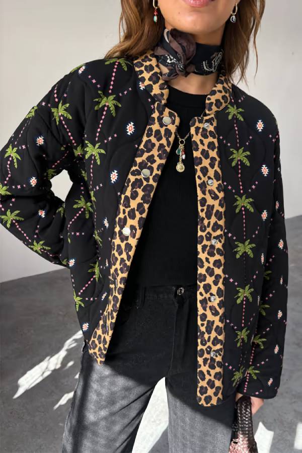 Gracefully Styled Jacket for Any Occasion
