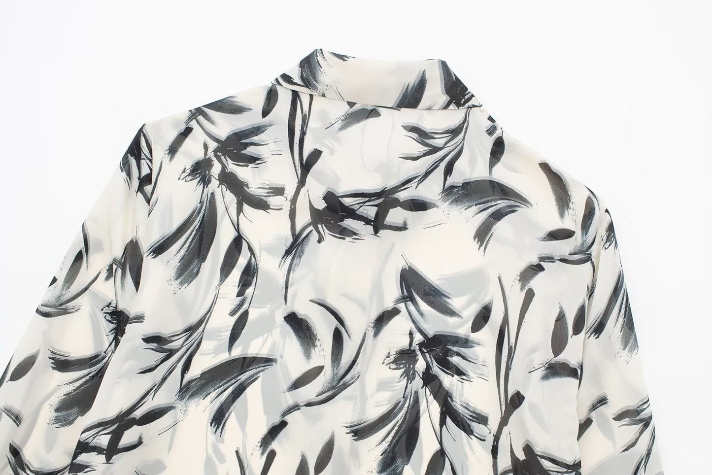 Classic Vintage & Enduringly Stylish Shirt