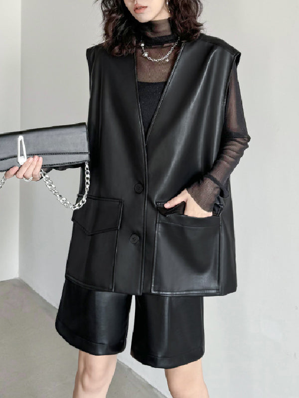 Gracefully Styled Garment for Any Occasion