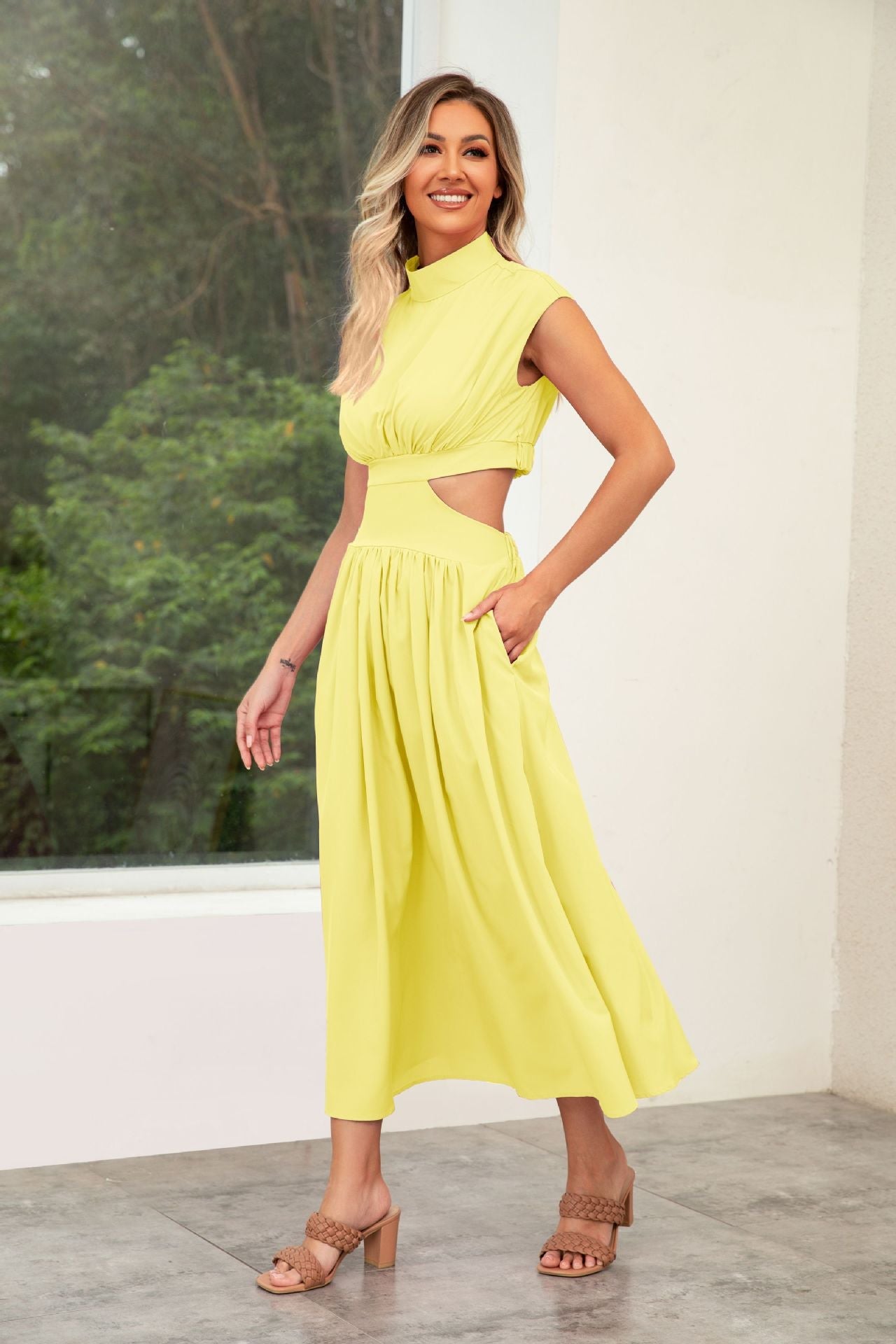 Gracefully Styled Dress for Any Occasion
