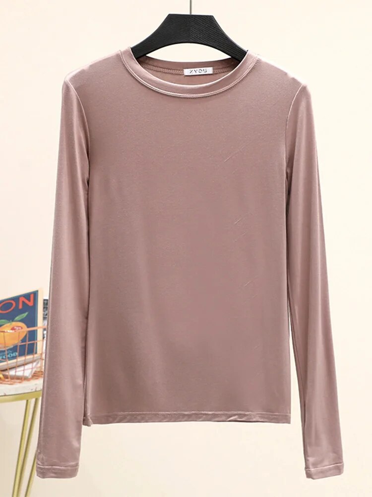 A Vintage Style Shirt with Delicate Timeless Details