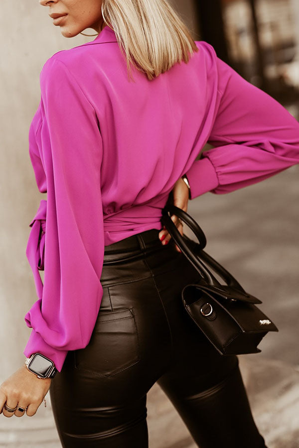 Well Tailored Blouse with a Graceful Silhouette