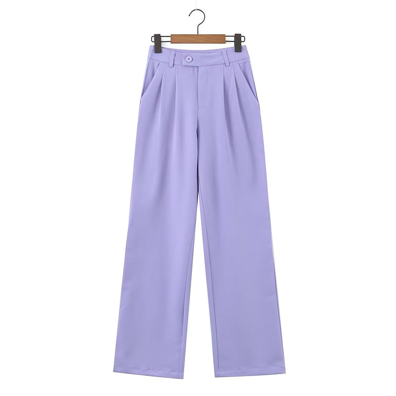 Well Tailored Pants with a Graceful Silhouette