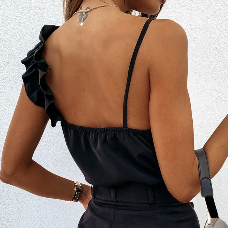 Classic Vintage Top with a Flattering Fit