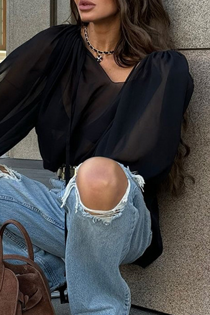 Beautifully Crafted Blouse in a Classic Style