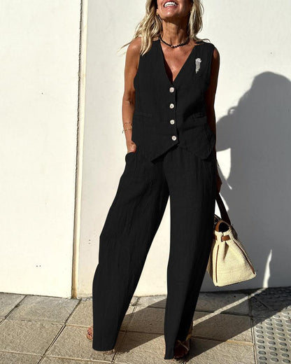 Classic Vintage Pants with a Flattering Fit
