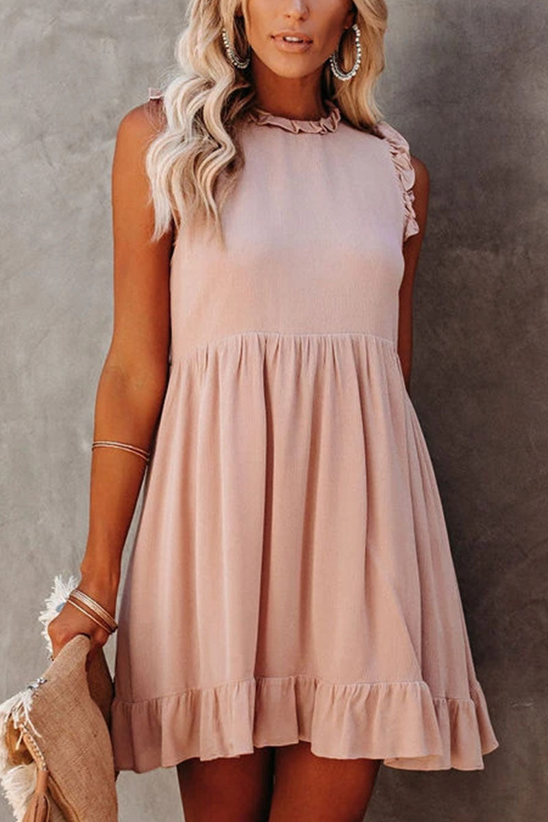 Effortlessly Elegant Dress with a Timeless Design
