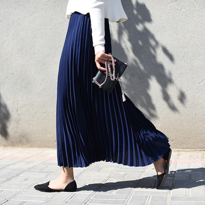 Well Tailored Garment with a Graceful Silhouette