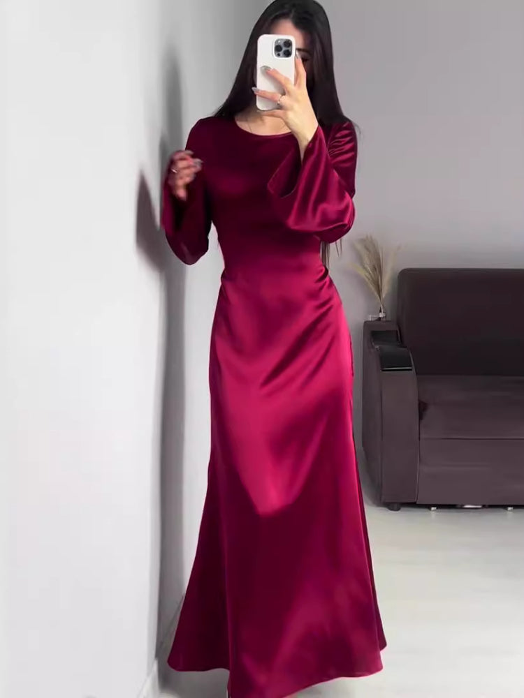 Elegantly Styled Dress for Everyday Wear