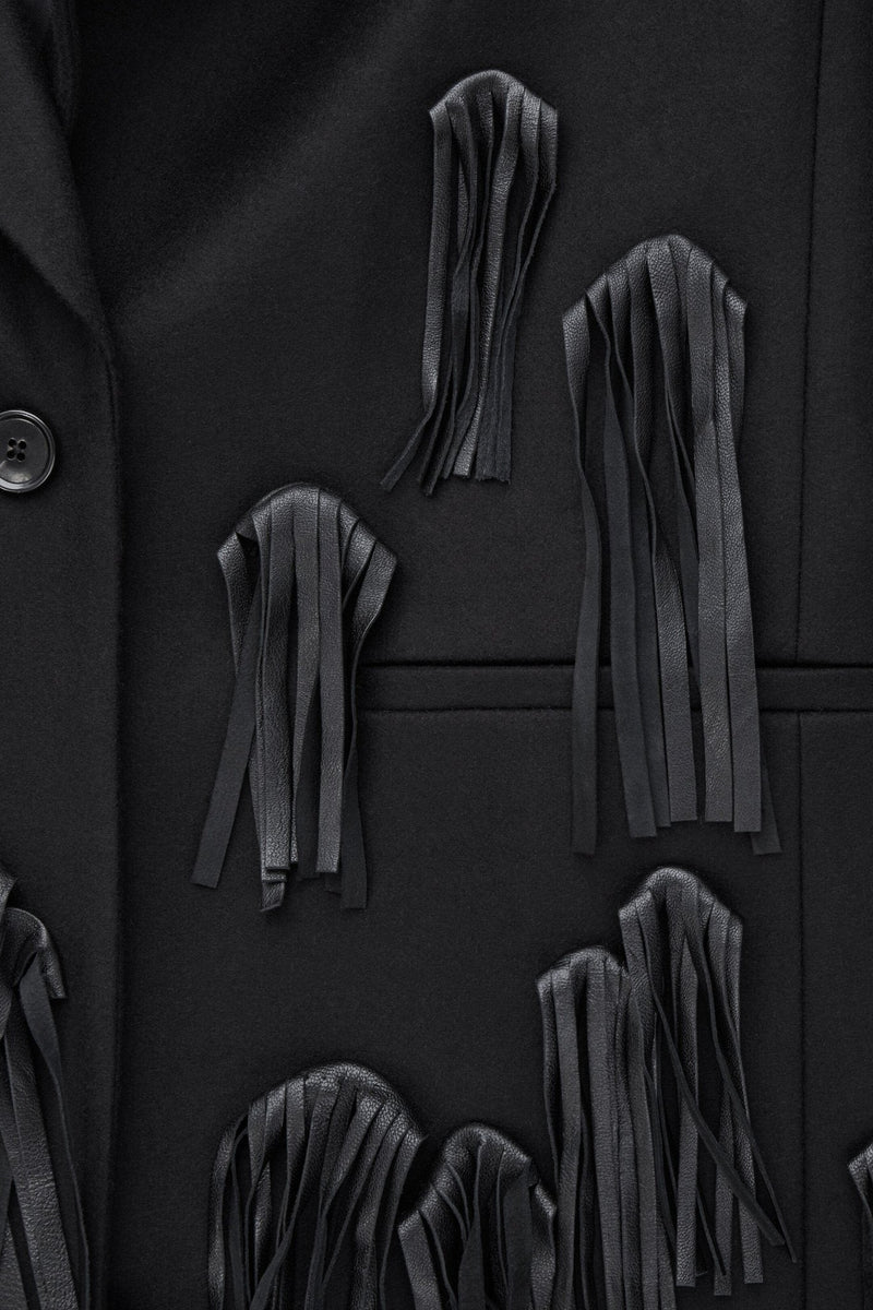 Elegantly Styled Coat for Everyday Wear