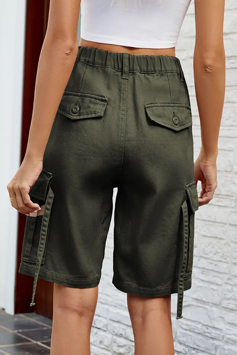 Effortlessly Elegant Garment with a Timeless Design