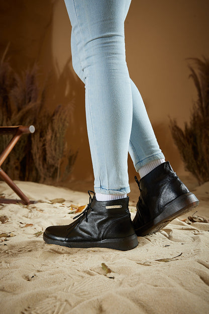 Elegantly Styled Boots for Everyday Wear