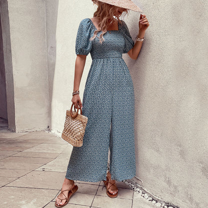 Well Tailored Trousers with a Graceful Silhouette