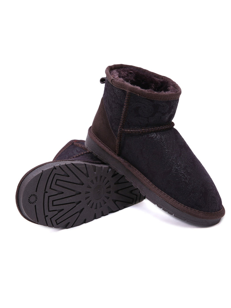 Elegantly Styled Garment for Everyday Wear