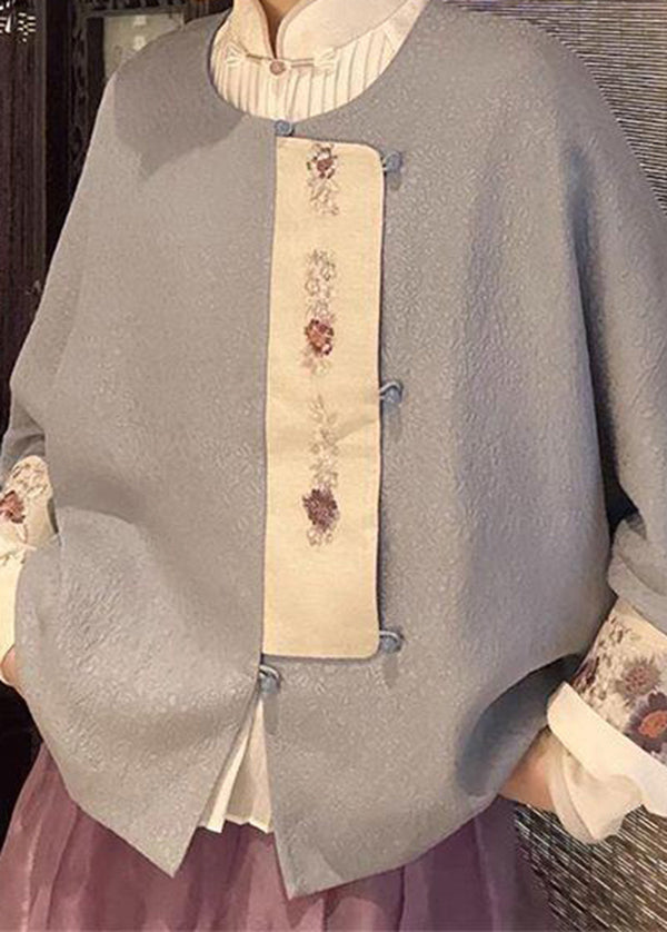 Elegantly Styled Jacket for Everyday Wear