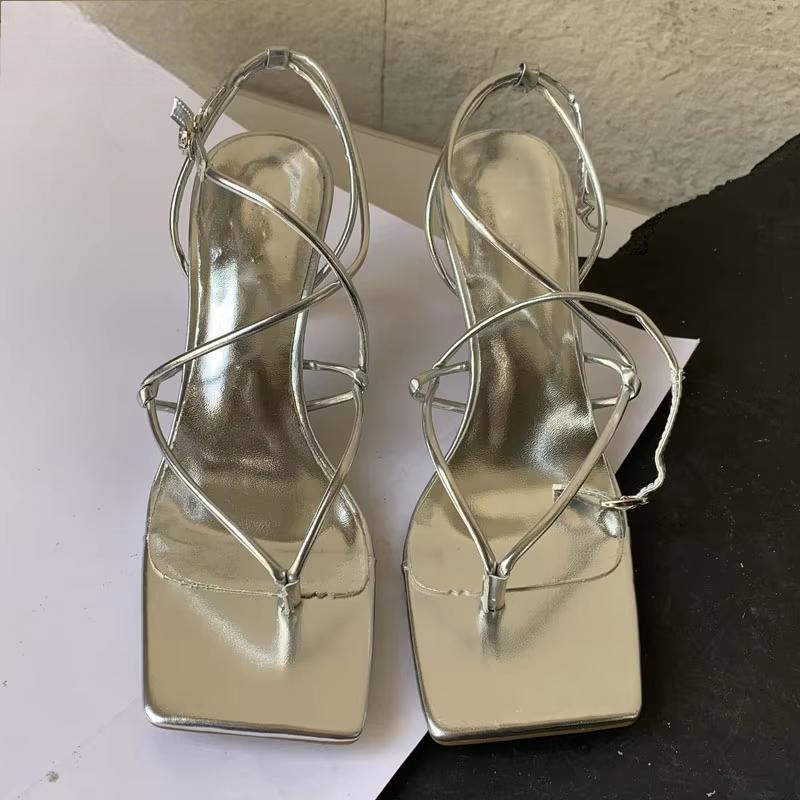 Classic Vintage & Enduringly Stylish Sandals