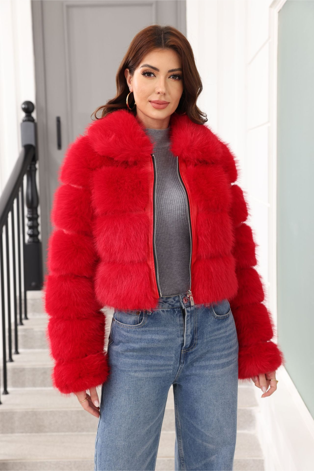 Beautifully Finished Coat in a Timeless Design