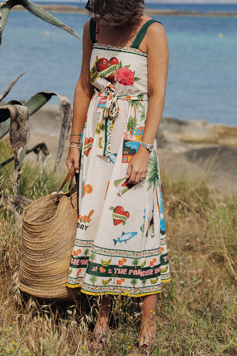 A Vintage Style Dress with Delicate Timeless Details
