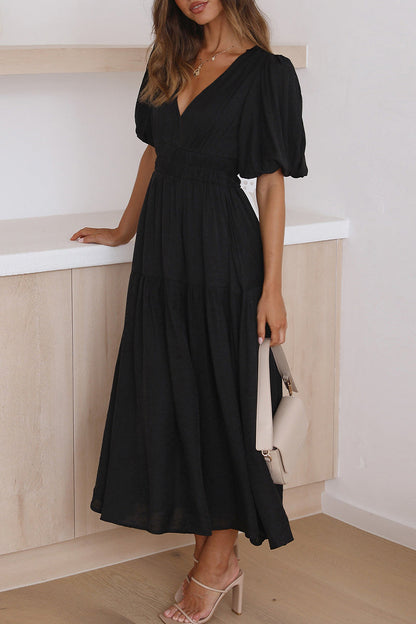 Beautifully Finished Dress in a Timeless Design