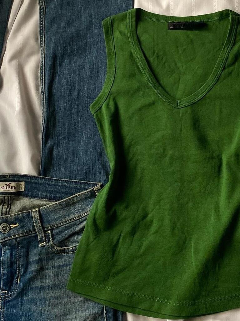 A Vintage Style Top with Delicate Timeless Details
