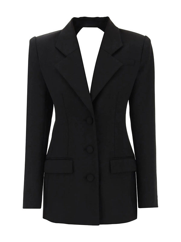 Sophisticated Garment with a Clean Classic Look