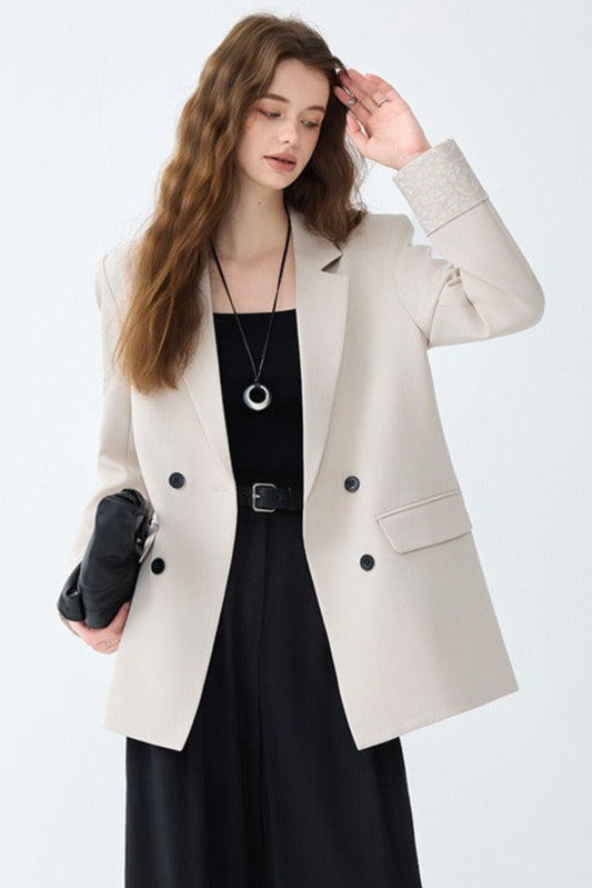 Sophisticated Garment with a Clean Classic Look