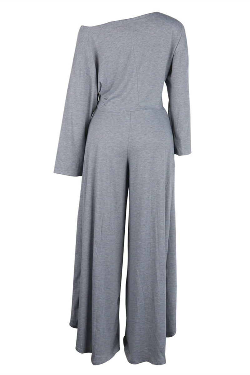 Effortlessly Elegant Garment with a Timeless Design