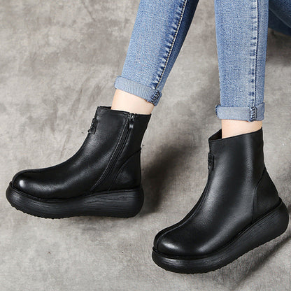Elegantly Styled Boots for Everyday Wear