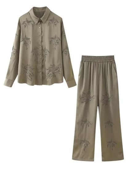 Classic Vintage Garment with a Flattering Fit