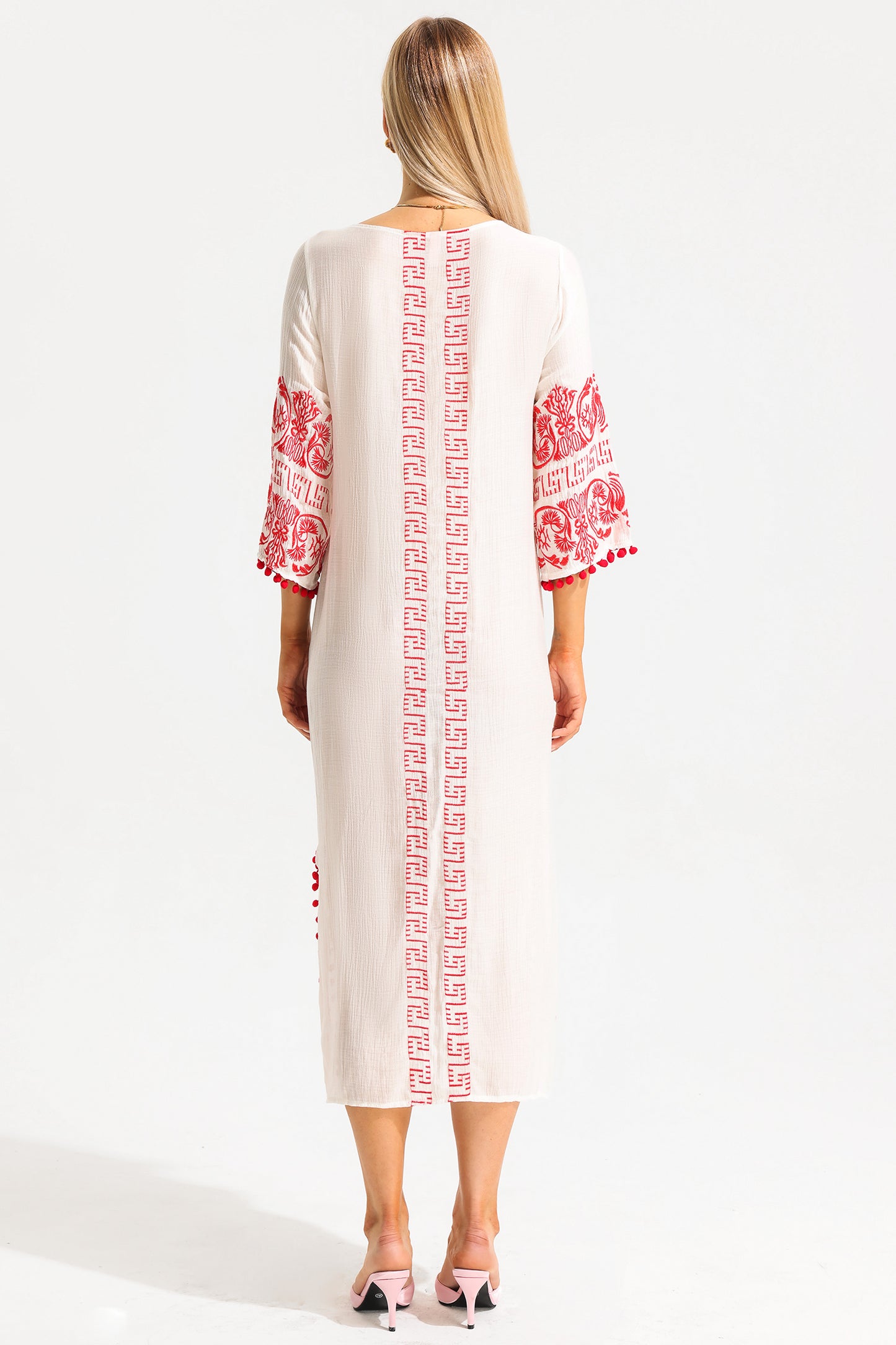 Beautifully Crafted Dress in a Classic Style