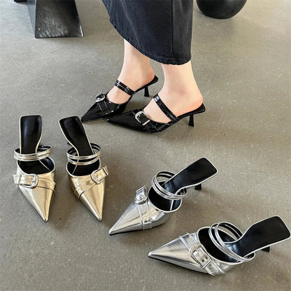 Gracefully Styled Garment for Any Occasion
