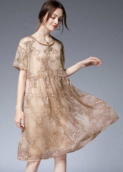 Gracefully Styled Dress for Any Occasion