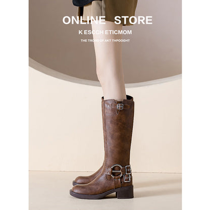 Polished Boots with an Effortless Classic Look