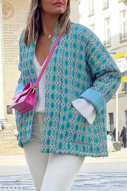 Effortlessly Elegant Cardigan with a Timeless Design