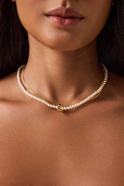 Sophisticated Garment with a Clean Classic Look