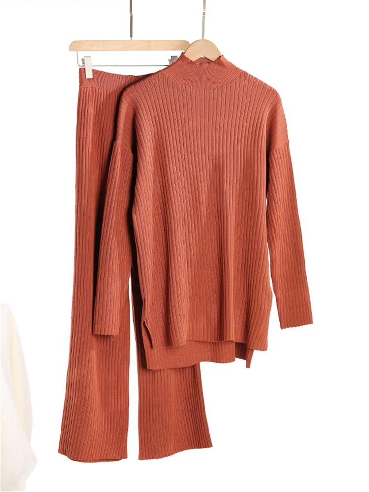 Effortlessly Elegant Garment with a Timeless Design