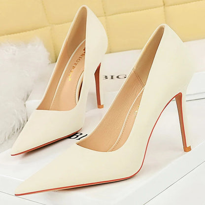 Vintage Inspired Heels with a Contemporary Edge