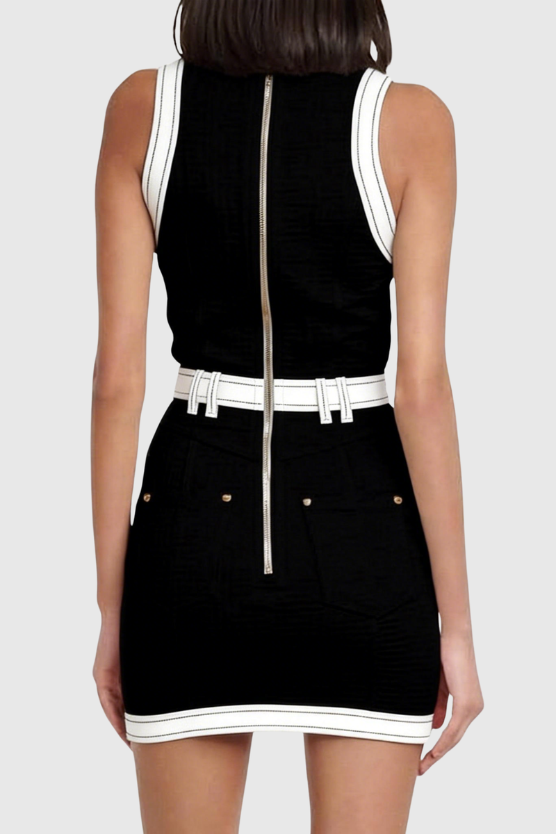 Effortlessly Elegant Dress with a Timeless Design