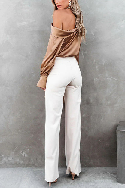 Sophisticated Blouse with a Clean Classic Look