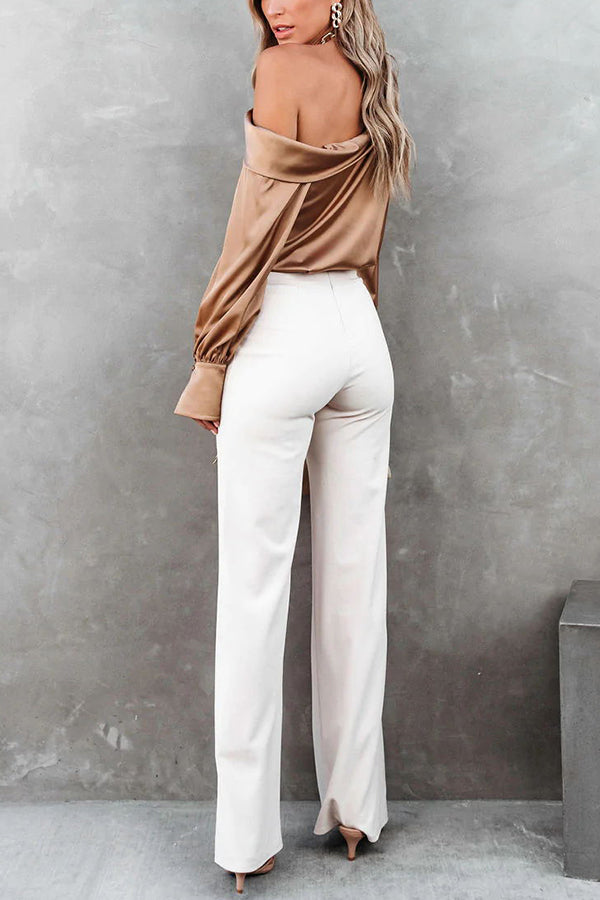 Sophisticated Blouse with a Clean Classic Look