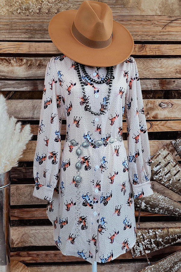 Classic Vintage Dress with a Flattering Fit