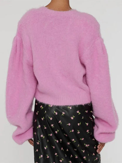 Classic Vintage Cardigan with a Flattering Fit