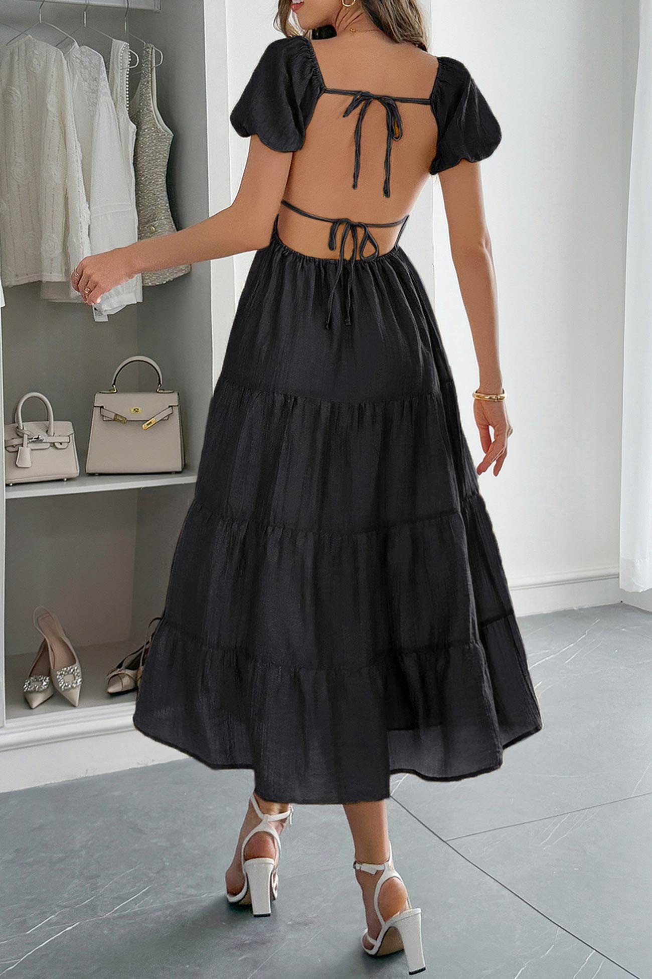 Beautifully Crafted Dress in a Classic Style